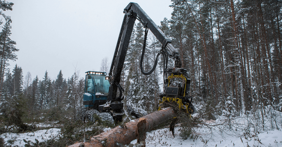 Heavy Equipment Used in Logging Operations - A guide by San Forestry, Albertas Logging Experts